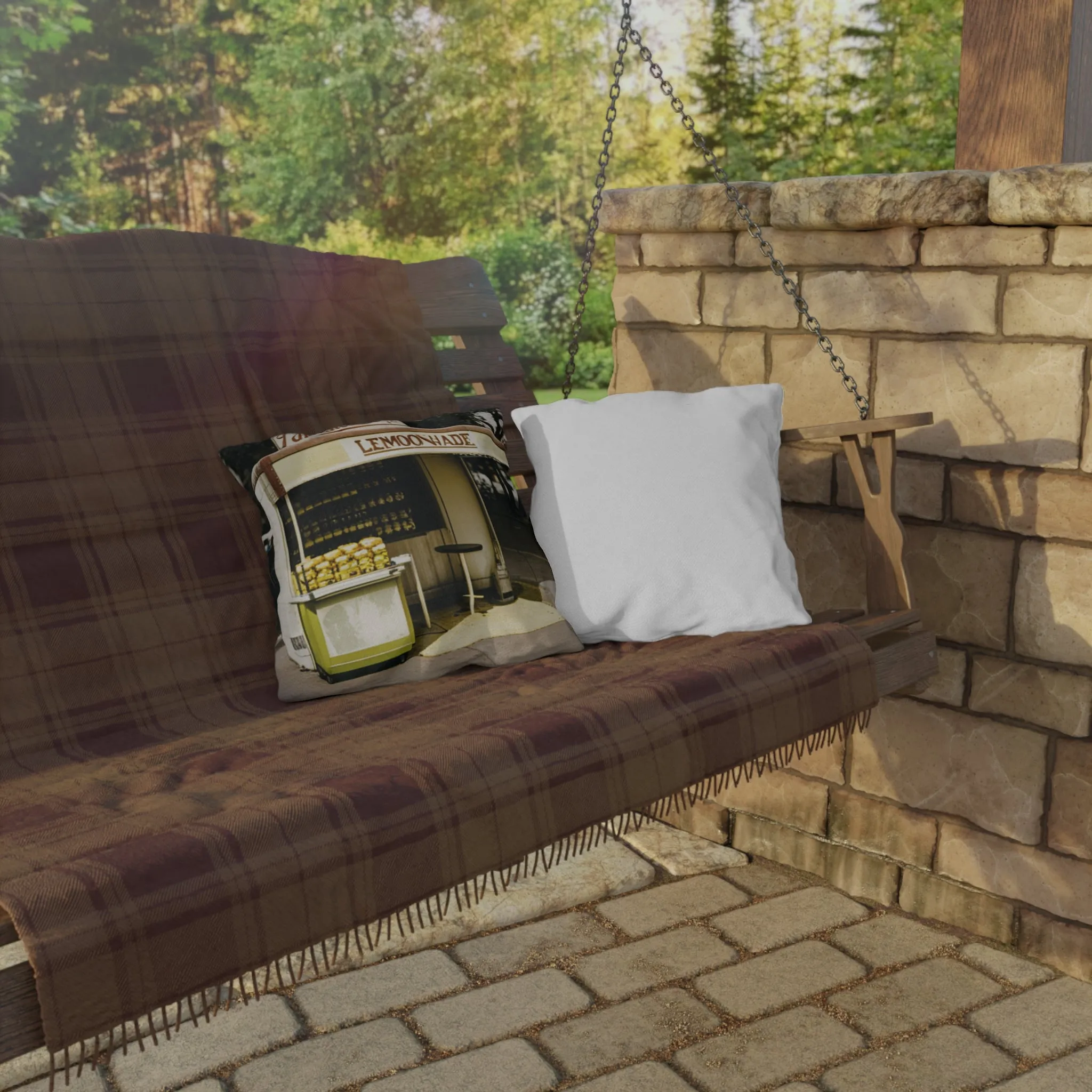 Outdoor Pillows Lemonade  Stand 16x16